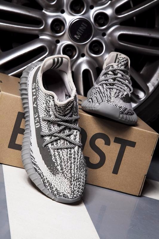 adidas yeezy 350 verde militar