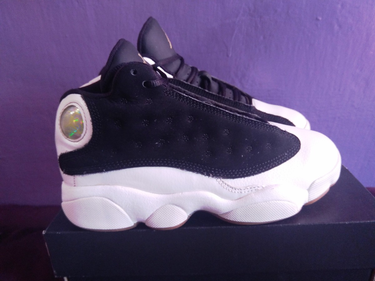 jordan retro 13 negro con blanco