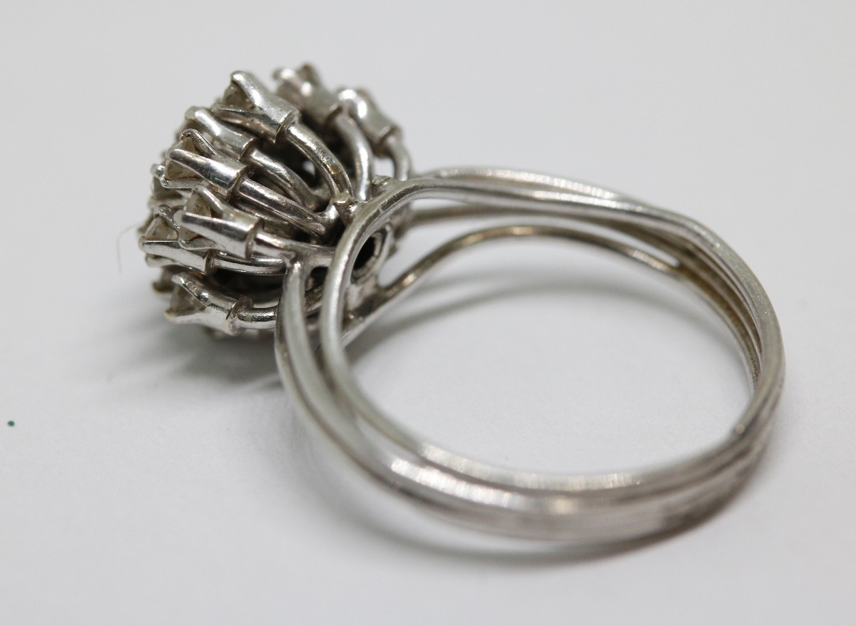 Anel Chuveiro De Brilhantes Preço Anel Chuveiro De Ouro Branco 18k 750 Com Brilhantes - R$ 2.399,00 em
