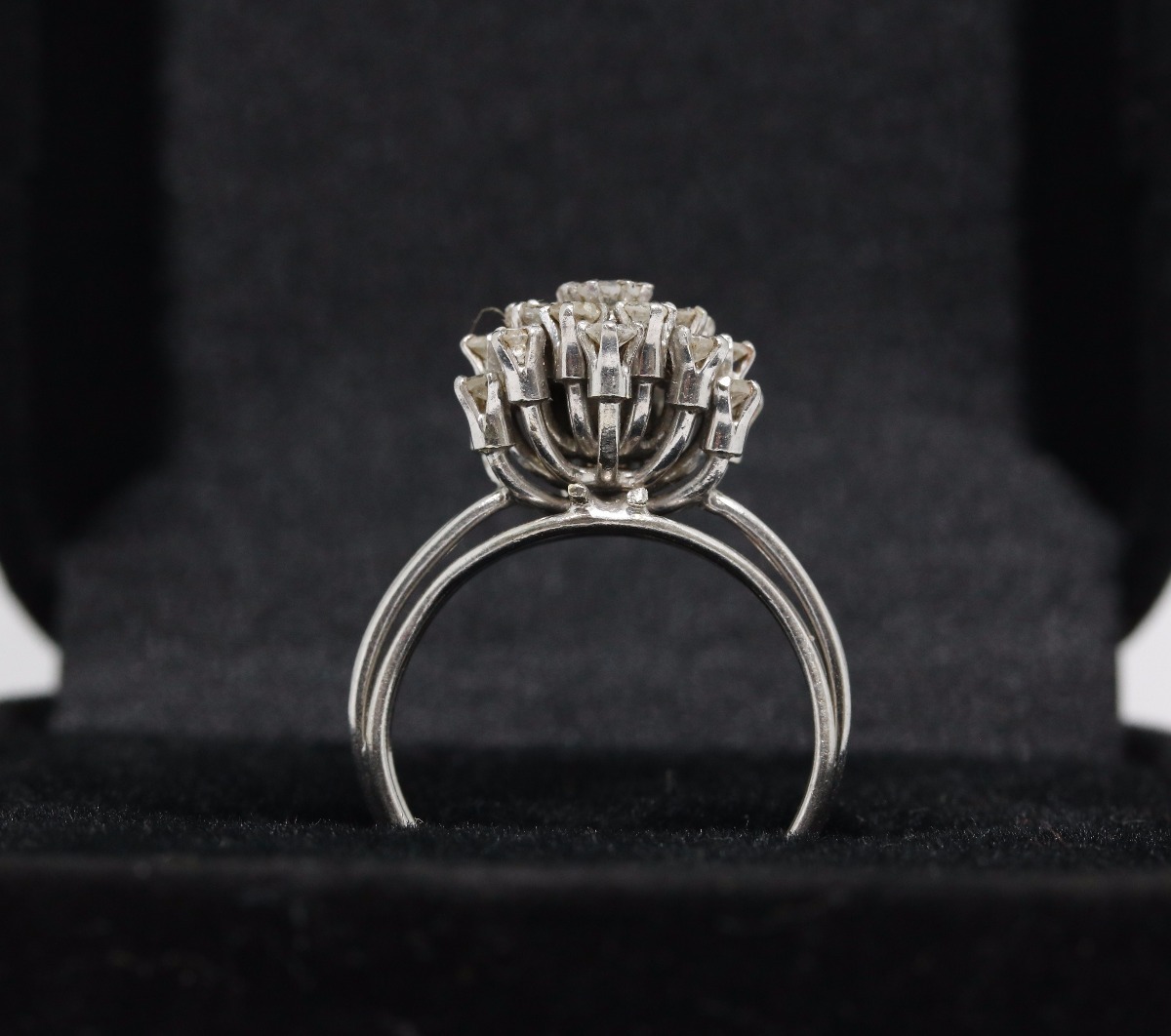 Anel Chuveiro De Brilhantes Preço Anel Chuveiro De Ouro Branco 18k 750 Com Brilhantes - R$ 2.399,00 em