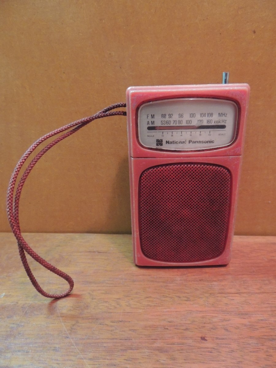 Antigo Rádio Radinho A Pilha National Panasonic Vermelho 