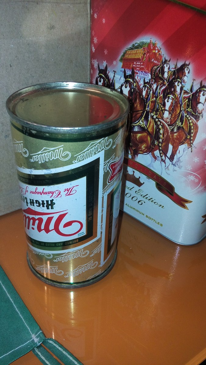 Cerveza poker lata precio