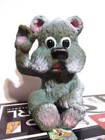 muñeco de goma antiguo