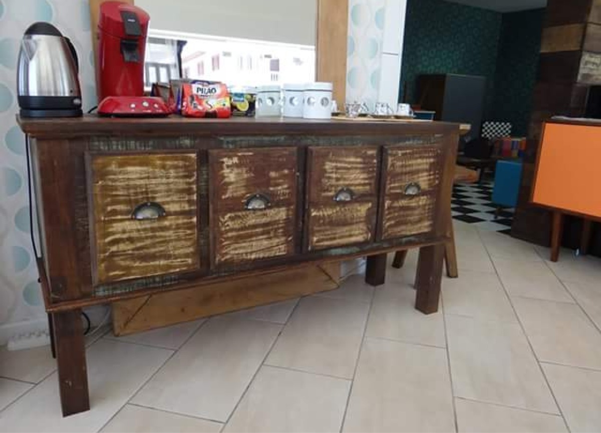 Aparador Balc u00e3o Madeira Demoliç u00e3o 3 Gavetas Perob Armario Esquinero Ikea Segunda Mano ~ Aparador Balc u00e3o Madeira Demoliç u00e3o 3 Gavetas Perob