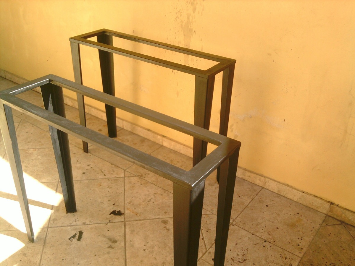 Aparador Em Ferro Med 1 00 X30x 85preto Ou P Dourda S Adesivo De Parede Vintage ~ Aparador Em Ferro Med 1 00 X30x 85preto Ou P Dourda S