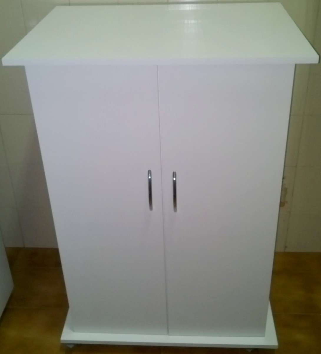 Armário Balc u00e3o Para Micro ondas Ou Forno Em Mdf Com 2 Portas R$ 450,00 em Mercado Livre Armario Microondas ~ Armário Balc u00e3o Para Micro ondas Ou Forno Em Mdf Com 2 Portas R$ 450,00 em Mercado Livre