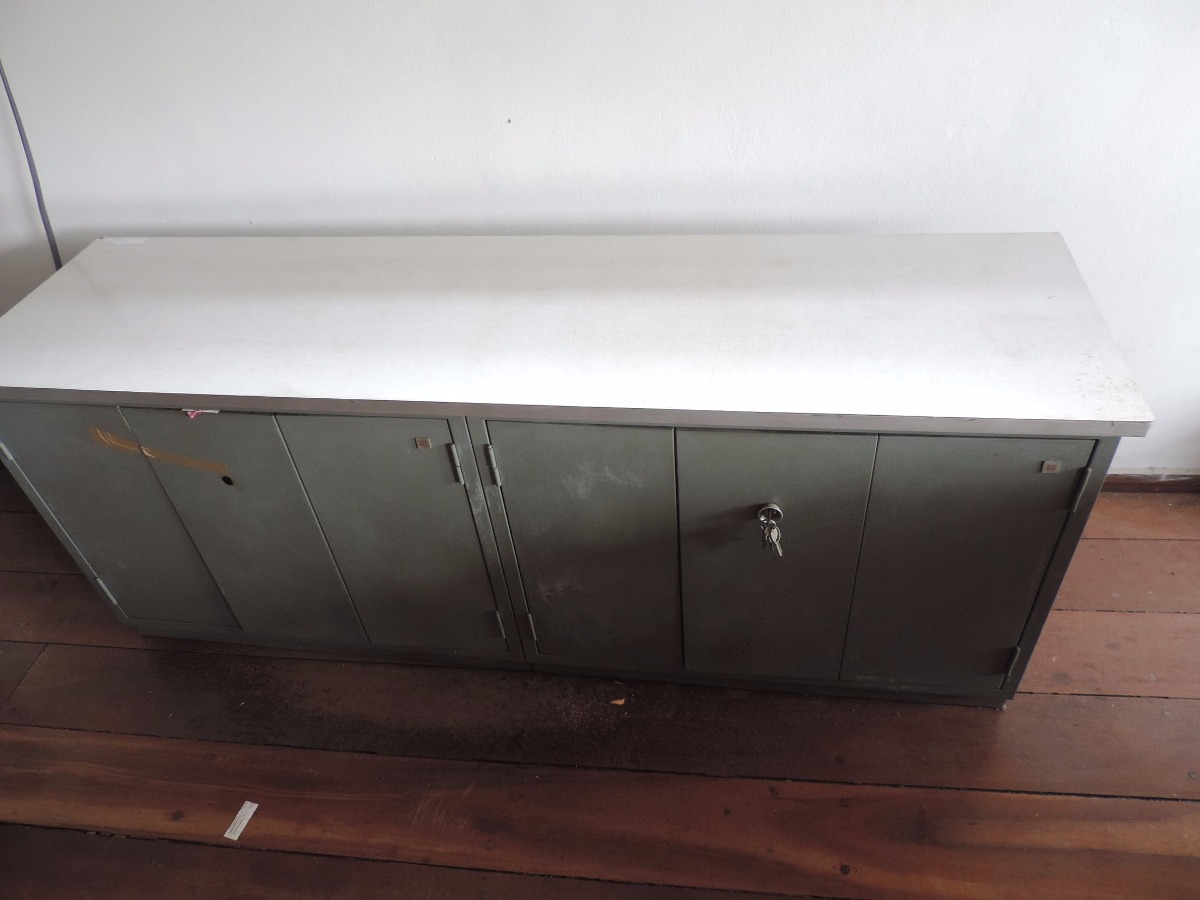 Armário De Ferro Com 6 Portas E 4 V u00e3os Usado R$ 250,00 Adesivo Parede Infantil Barato ~ Armário De Ferro Com 6 Portas E 4 V u00e3os Usado R$ 250,00