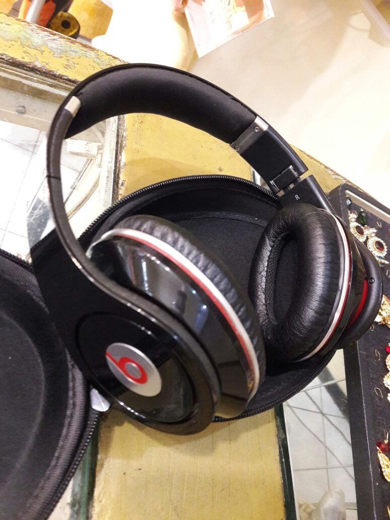 ¿Cuánto ganó Dr. Dre por la venta de Beats?