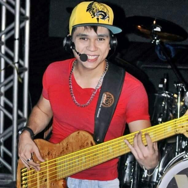 Encordoamento Dr Strings Neon Yellow Para Baixo 6 Cordas R 390
