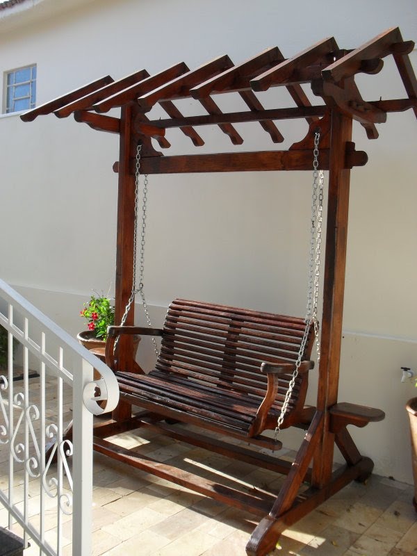 Banco Namoradeira Com Balanço 100% Peroba Rosa R$ 5350,00 em Banco Namoradeira Com Balanço 100% Peroba Rosa R$ 5350,00 em