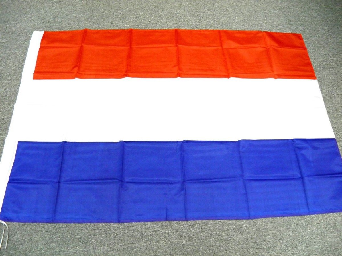 Bandera De Netherlands - fondo de pantalla rosa