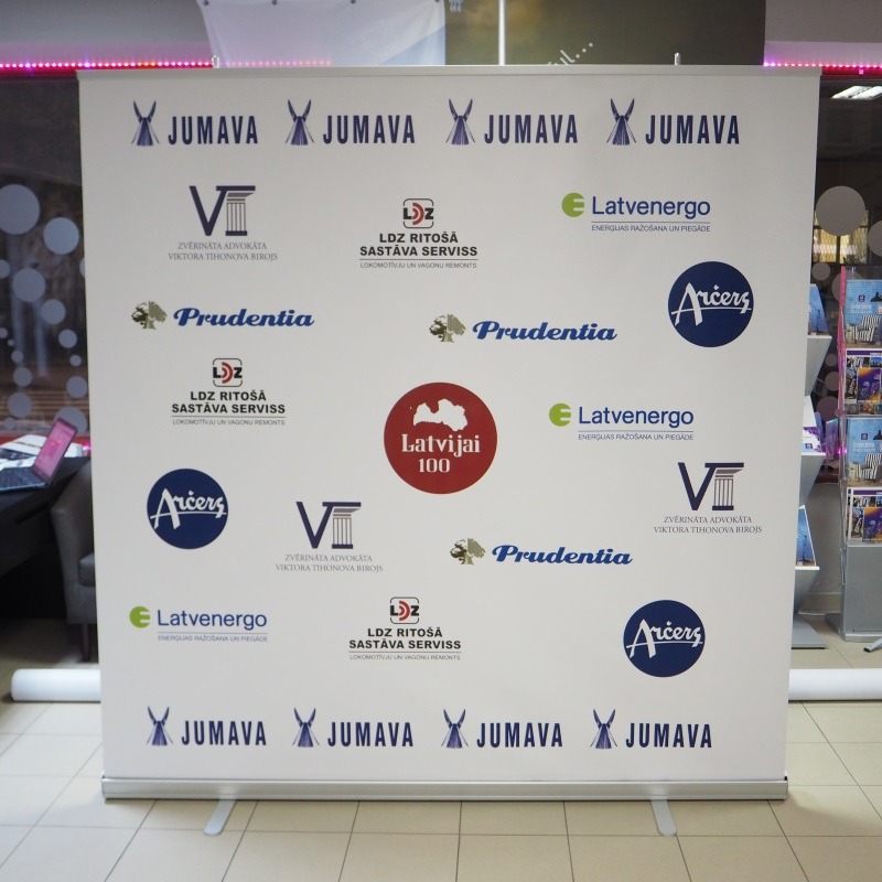 Banner Roll Up 200x200 Incluye Dise o U S 150 00 en Banner Roll Up 200x200 Incluye Dise o U S 150 00 en