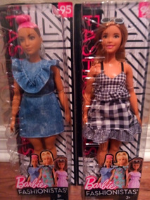 barbies que caminan solas