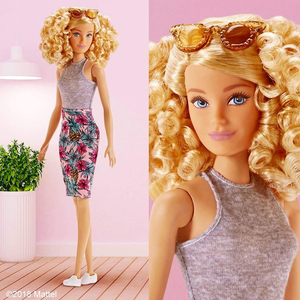 Barbie Doll: Pineapple Pop Pineapple Pop Fashion Doll Barbie Fashionistas D...