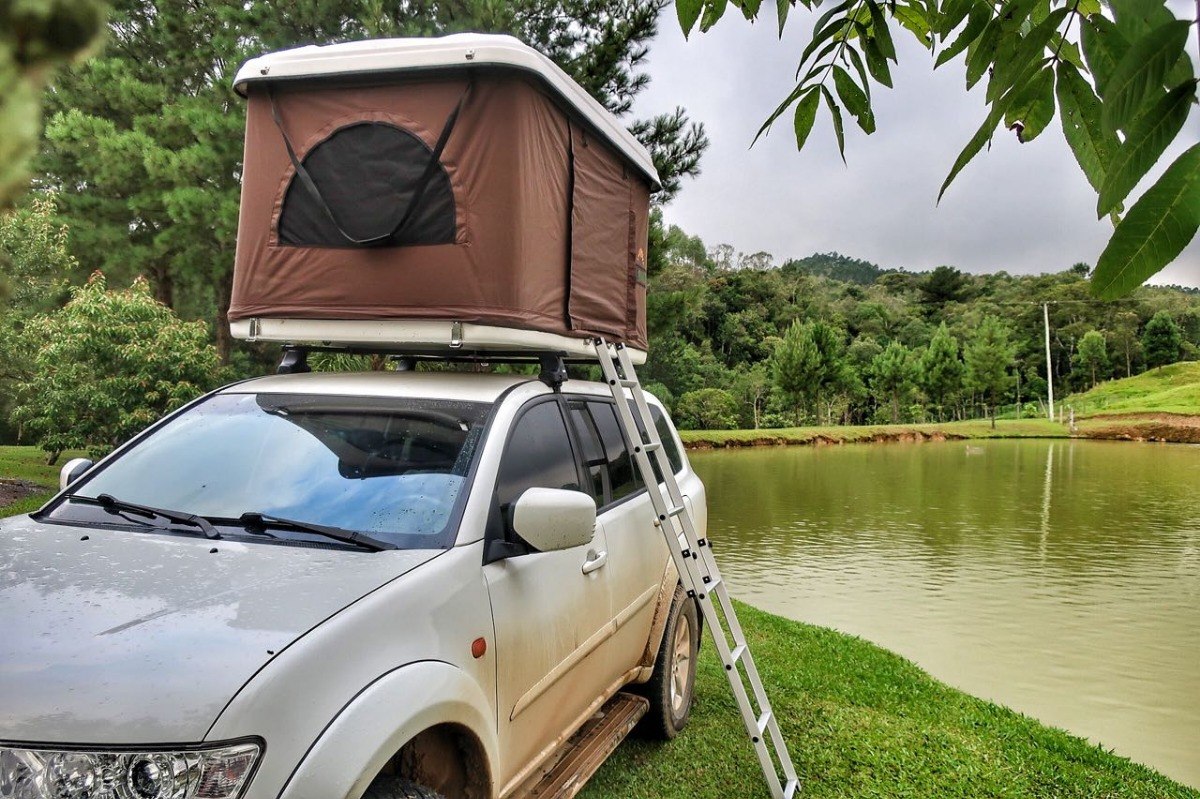 Barracas De Teto Para Carros Barraca De Teto Automotiva Hard Top - Blue Camping - R$ 8.590,00 em