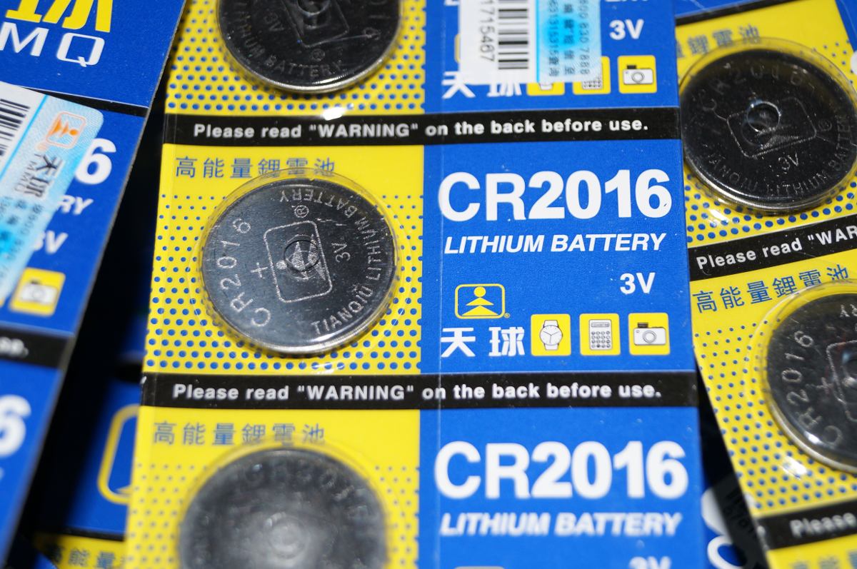cr2016 v cr2032 cr2016 v cr2032