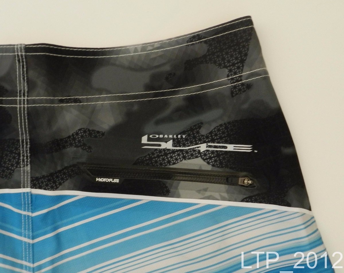 bermuda oakley blade double edge bermuda oakley blade double edge