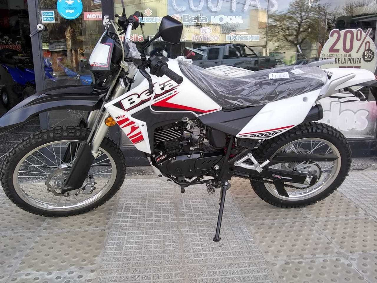 Beta Tr 2.0 200 Enduro Cross Tipo Guerrero Motovega - $ 201.440 en Mercado  Libre