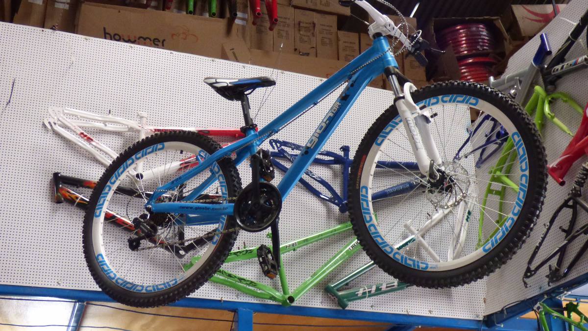 Bicicleta Gios Frete Grátis Aro 26 Freio A Disco 21 Marchas R$ 1 550,00 em Mercado Livre Adesivo De Parede Japones ~ Bicicleta Gios Frete Grátis Aro 26 Freio A Disco 21 Marchas R$ 1 550,00 em Mercado Livre