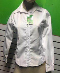 blusa blanca cuello sport