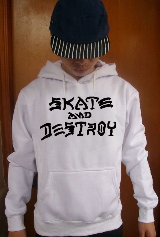 moletom skate and destroy