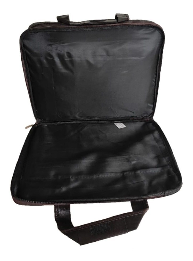 http2.mlstatic.com/bolsa-executiva-couro-sintetico-preta-carteiro-notebook-top-D_NQ_NP_849886-MLB40615428346_012020-F.png