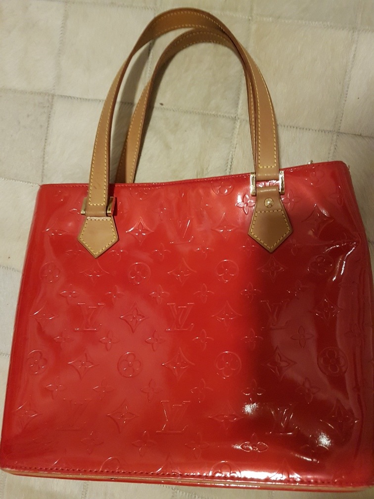 Bolsa Louis Vuitton Original Verniz Vermelha - R$ 899,00 em Mercado Livre