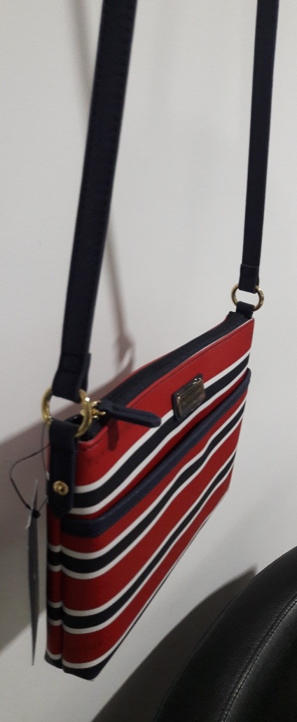discordia honor tortura Bolso Pequeño Manos Libres Tommy Hilfiger Original - $ 215.000 en Mercado Libre discordia honor tortura Bolso Pequeño Manos Libres Tommy Hilfiger Original - $ 215.000 en Mercado Libre