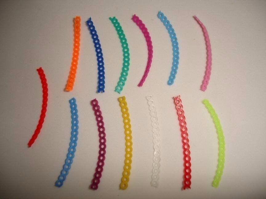 Para Que Serve A Corrente No Aparelho Borrachinhas Aparelho Corrente Trançada 20un C/20 Buraquinho - R$ 29,90
