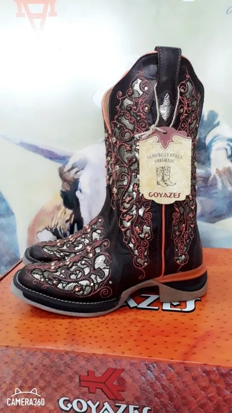 PAIOL STORE | Bota Goyazes Mustang Cafe Modelo 2019 Feminina Solado Jump - R$ 485,00