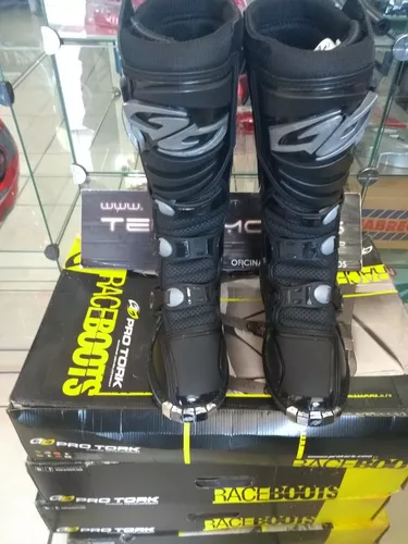 bota pro tork branca