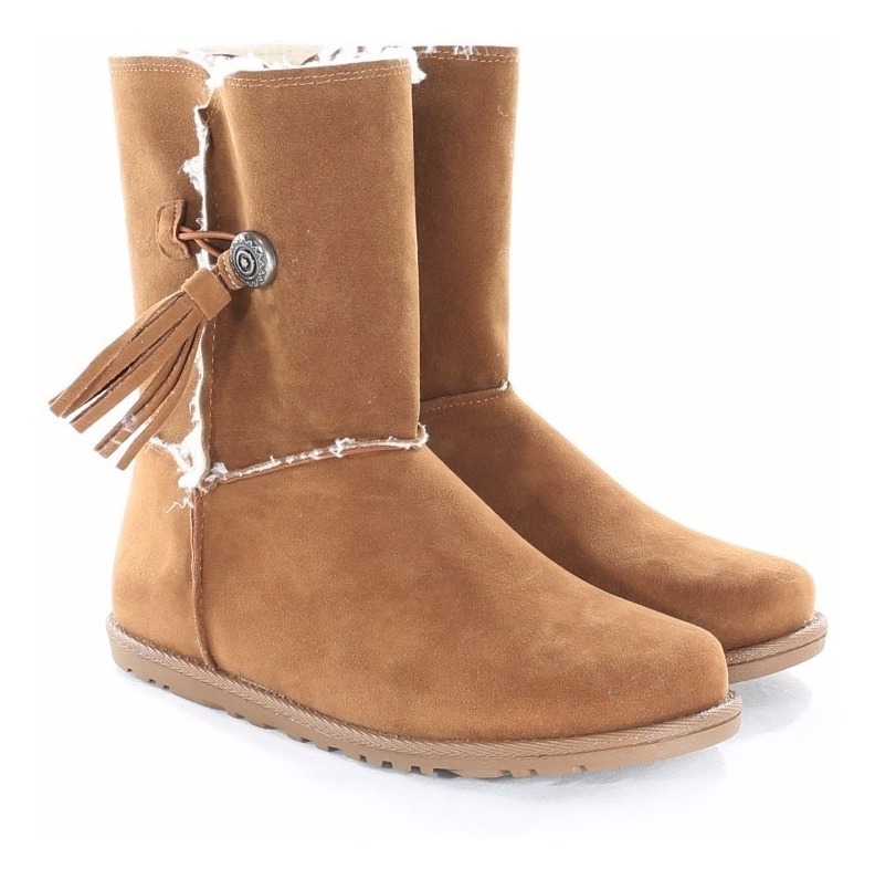 bota ugg mooncity