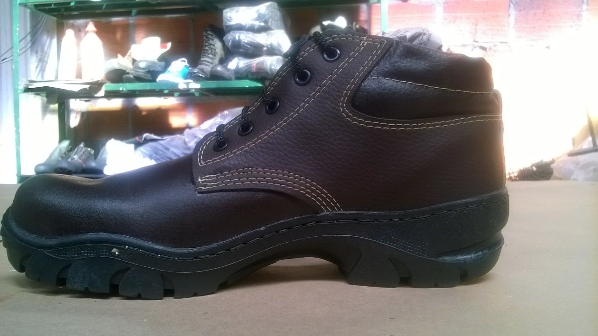 Botas De Seguridad - Bs. 30.000,00 en Mercado Libre