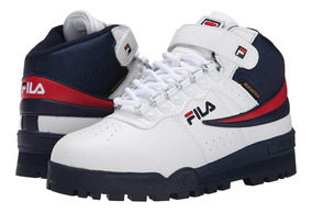 tenis fila en bota