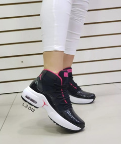 botas jordan para mujer