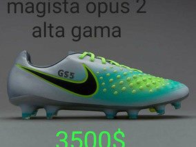 botines de futbol nike y adidas
