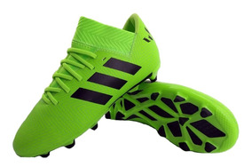 botines de messi verdes