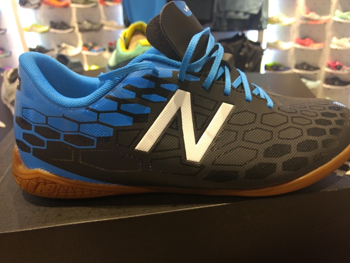 new balance visaro futsal