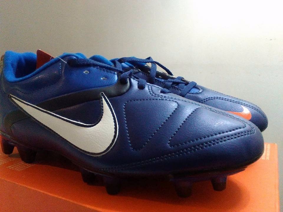 botines nike ctr360