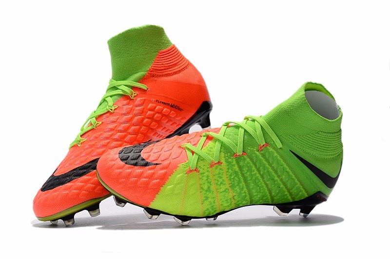 Nike Kids Hypervenomx Phelon III Dynamic Fit IC Soccer Shoe