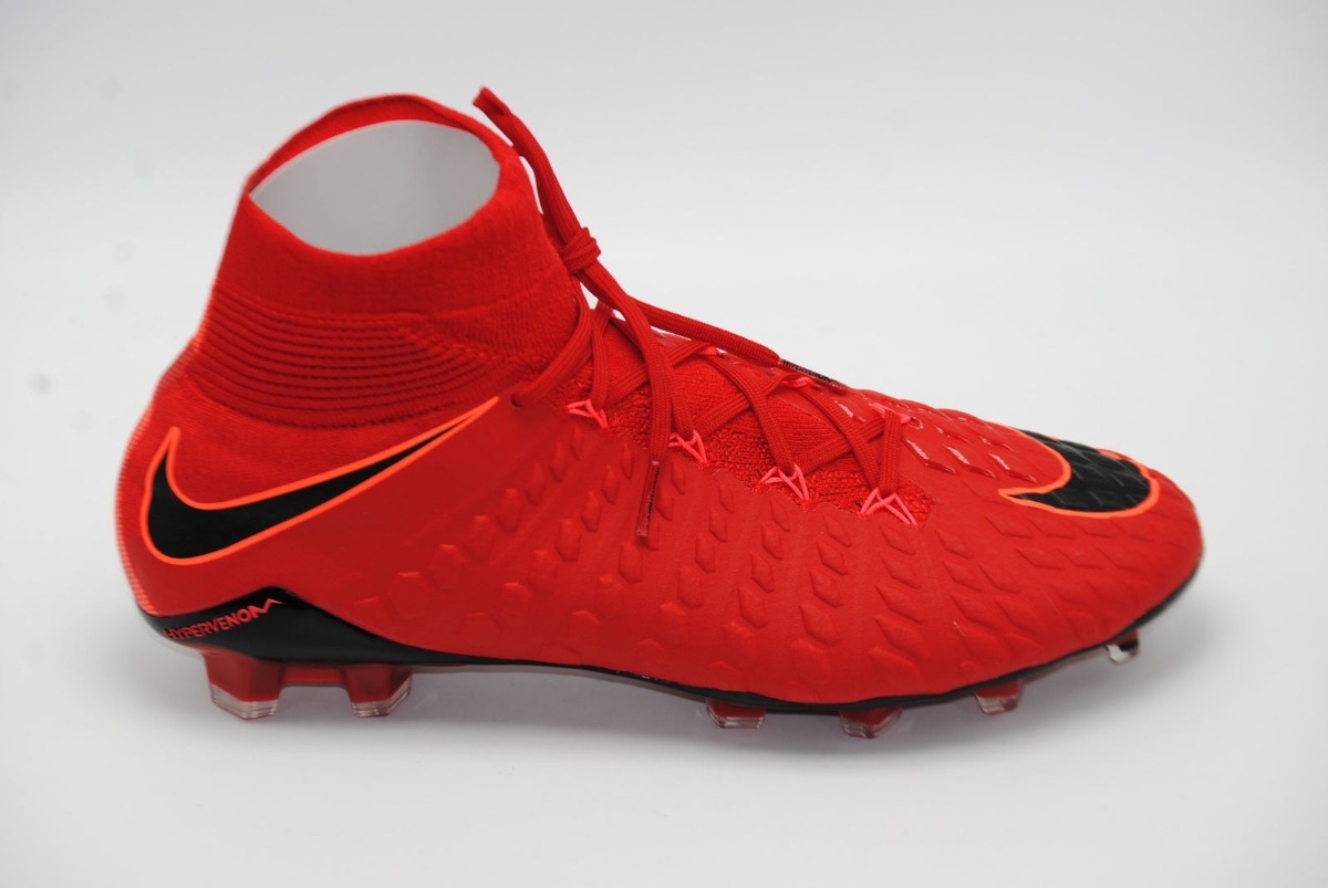 botin nike hypervenom