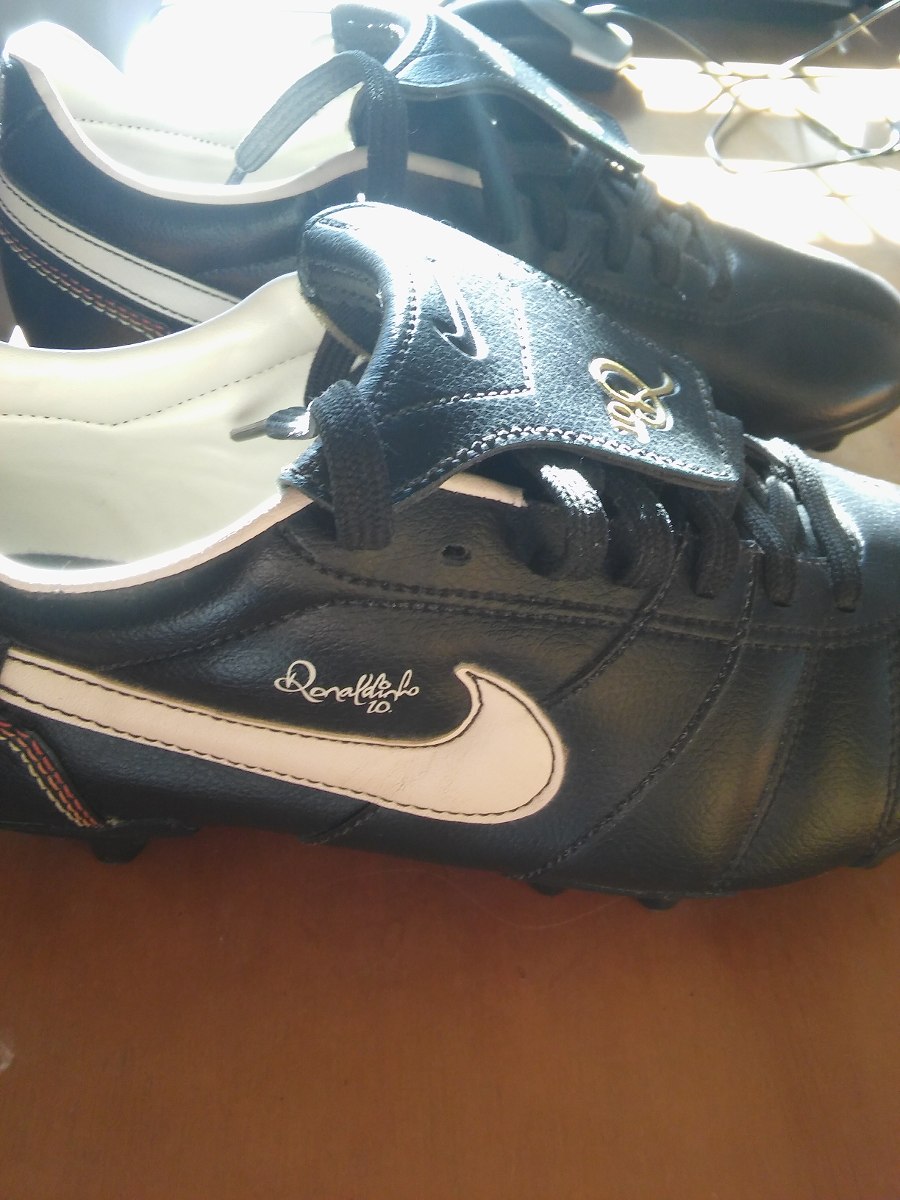 botines nike de ronaldinho