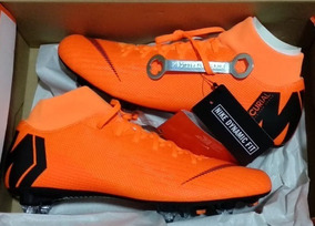 Botitas Naranjas Botines Adultos Cesped Natural Nike - Fútbol en Mercado  Libre Argentina