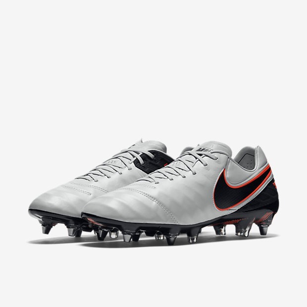 nike tiempo aluminio