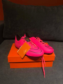 botin nike rosado