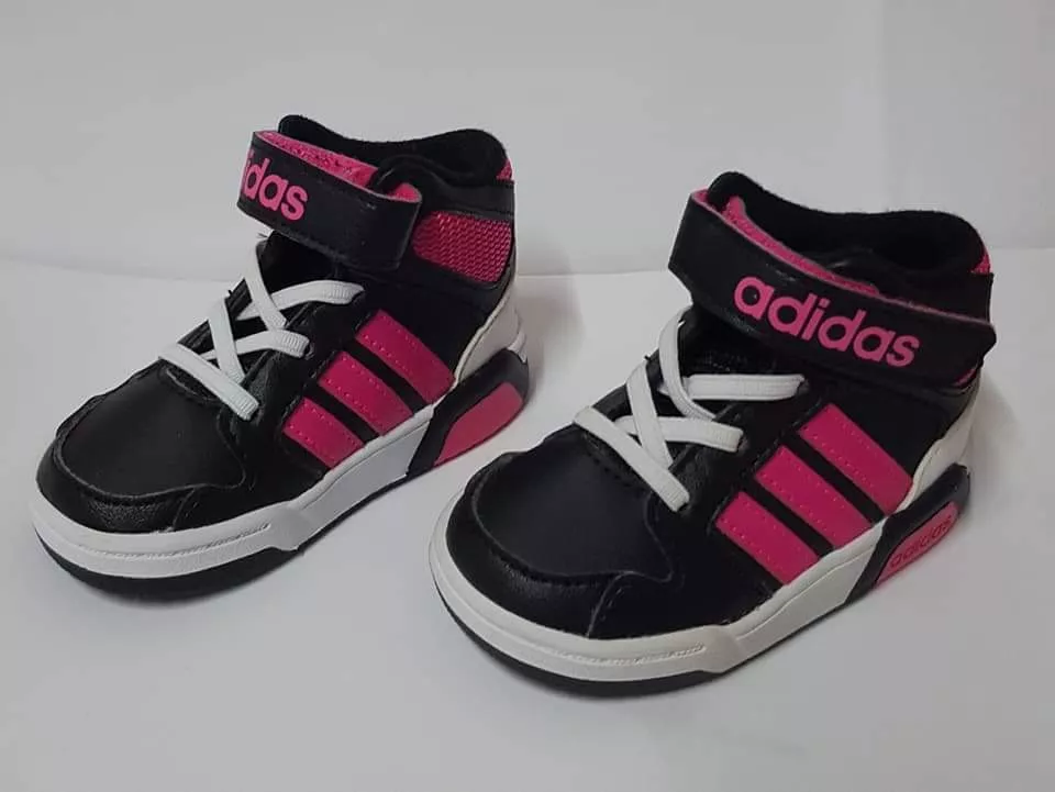 botitas adidas nena