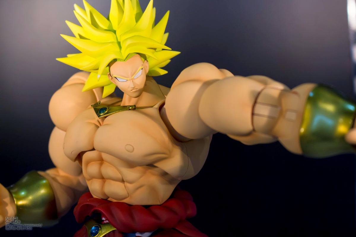 broly-super-saiya-dragon-ball-z-sh-figuarts-solo-a-pedido-D_NQ_NP_21989-MPE20222144095_012015-F.jpg