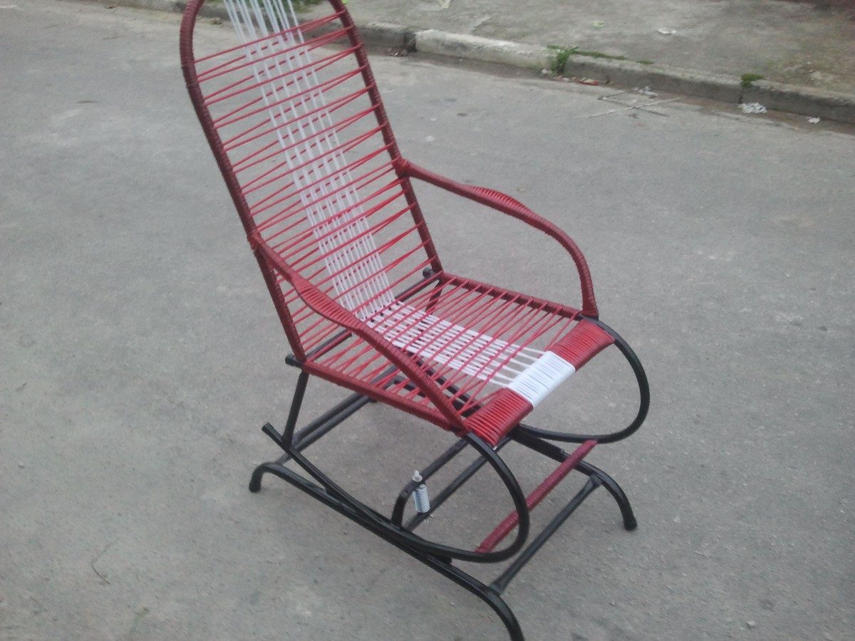 Cadeira De Balanço Com Base Fixa R 134,99 em Mercado Livre