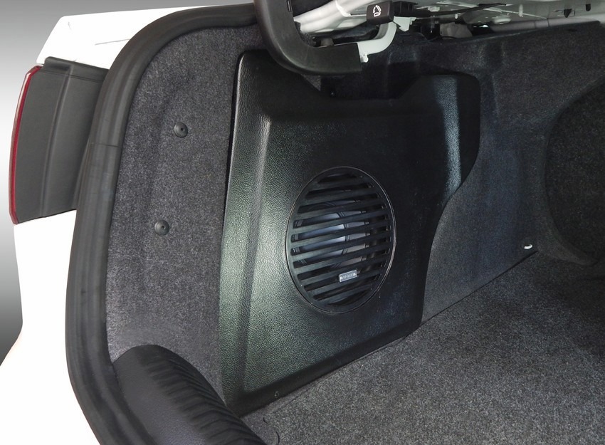 Cajon Con Subwoofer Jetta A6 10-16 - $ 7,842.00 en Mercado ...