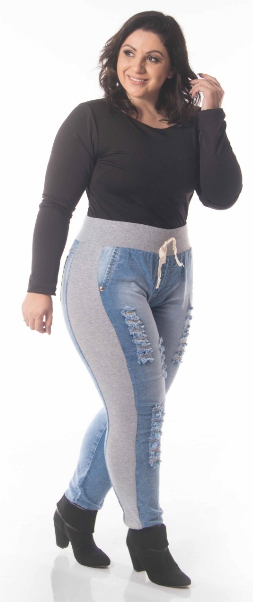 calça jeans com moletom plus size